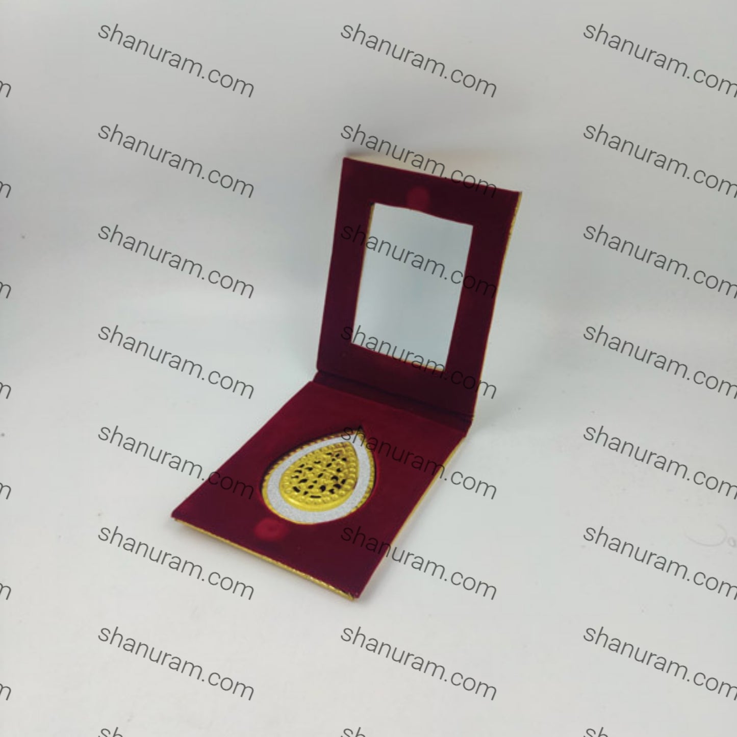 Fancy Golden Single Coin Box