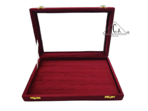Red Velvet Chain Stock Box