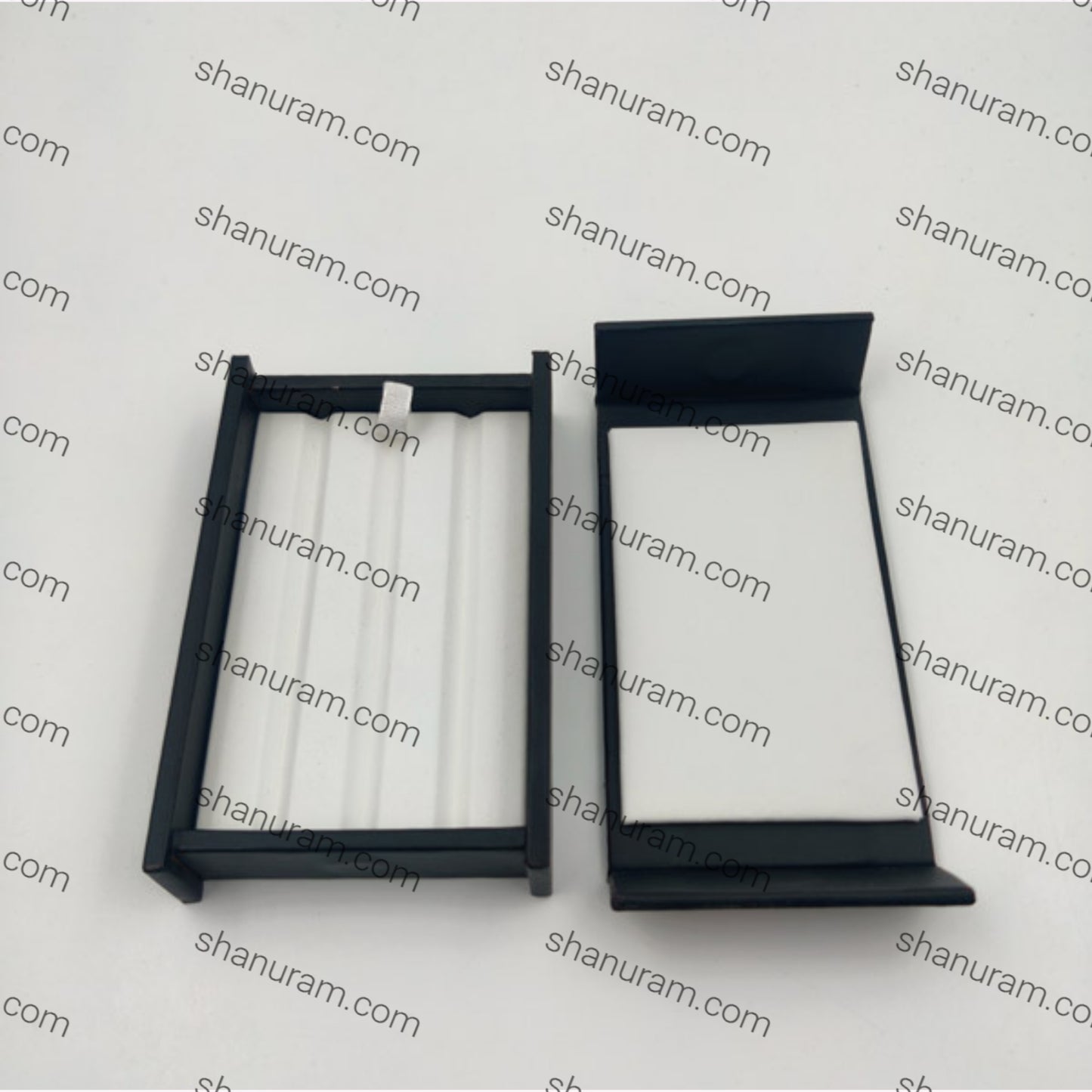 3 Line White Stone Box