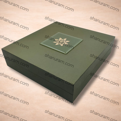 Premium Green Finish Large Necklace Jewellery Box with Cream Suede Interior