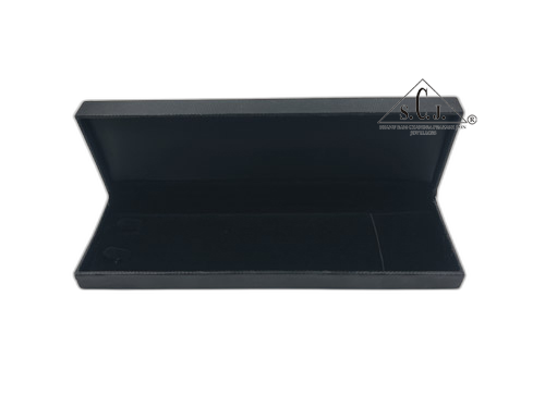 Black Crocodile Texture Large Chain Box