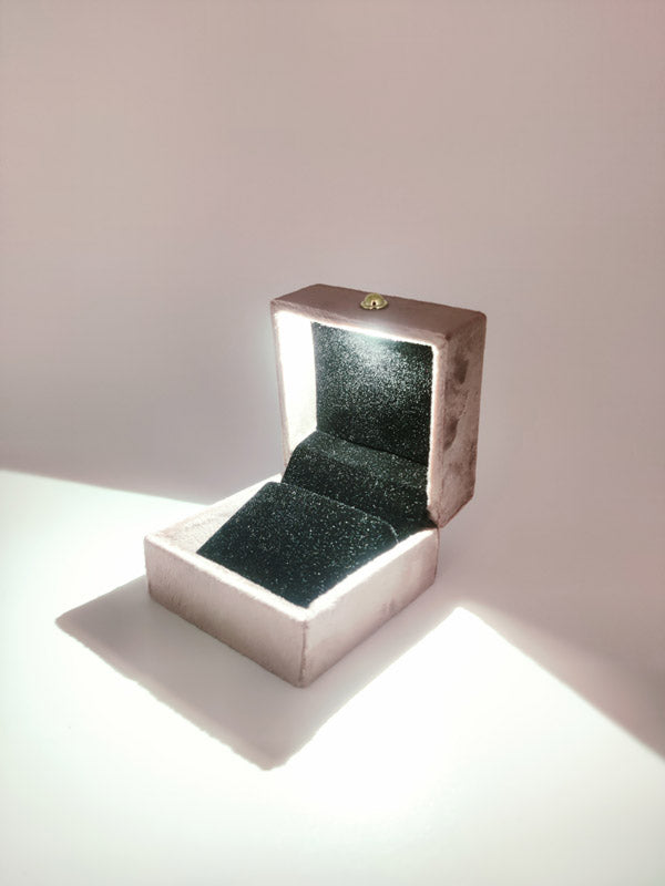 Pink Cuthley Texture Suede Fabric Earring/tops LED Light Box