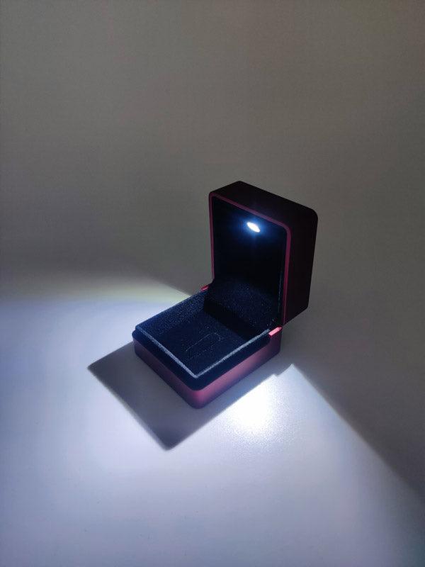 Premium Red Silk Series Ring LED Light Box