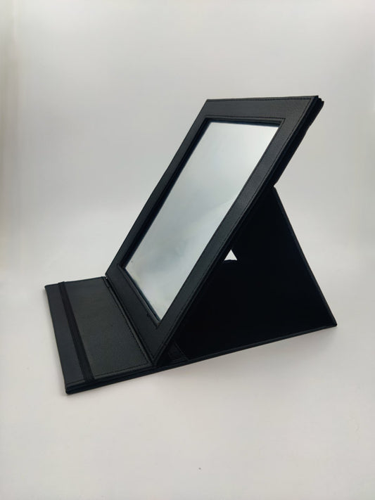 Potable Proffessional Make up Book Mirror With Sturdy Balck Rexine Frame