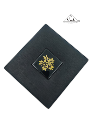 Polish LED Series Medium Necklace Box