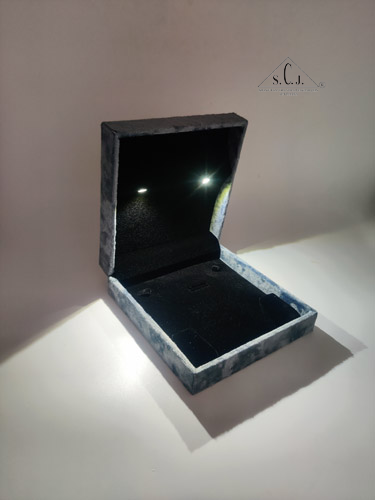 Marble Sea Small Necklace LED Box