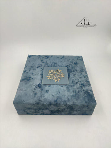 Marble Sea Medium Necklace LED Box